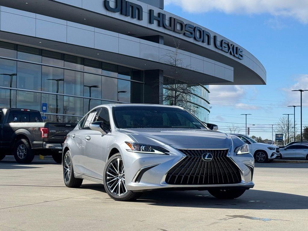 new 2025 Lexus ES 350 car, priced at $48,335