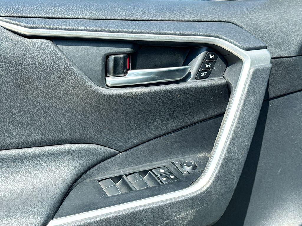 used 2021 Toyota RAV4 Hybrid car, priced at $31,582