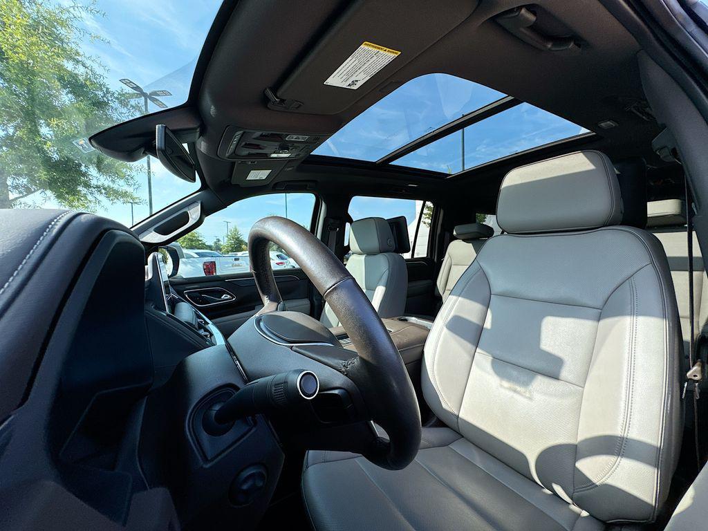 used 2021 GMC Yukon XL car, priced at $70,738
