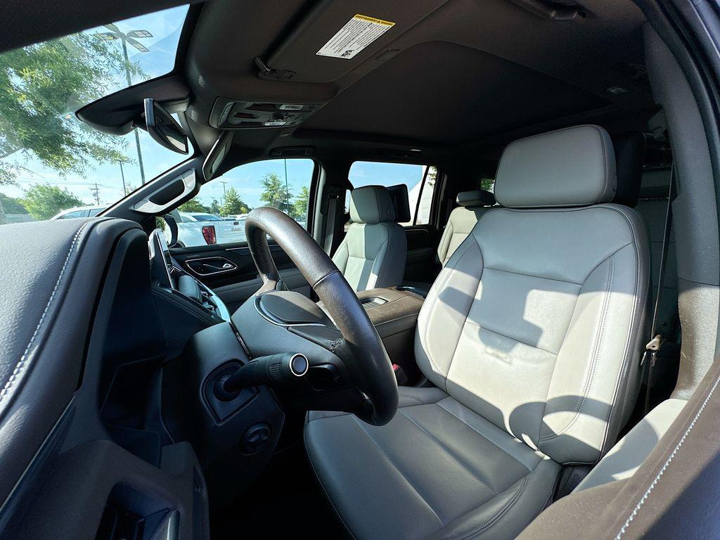 used 2021 GMC Yukon XL car, priced at $70,738