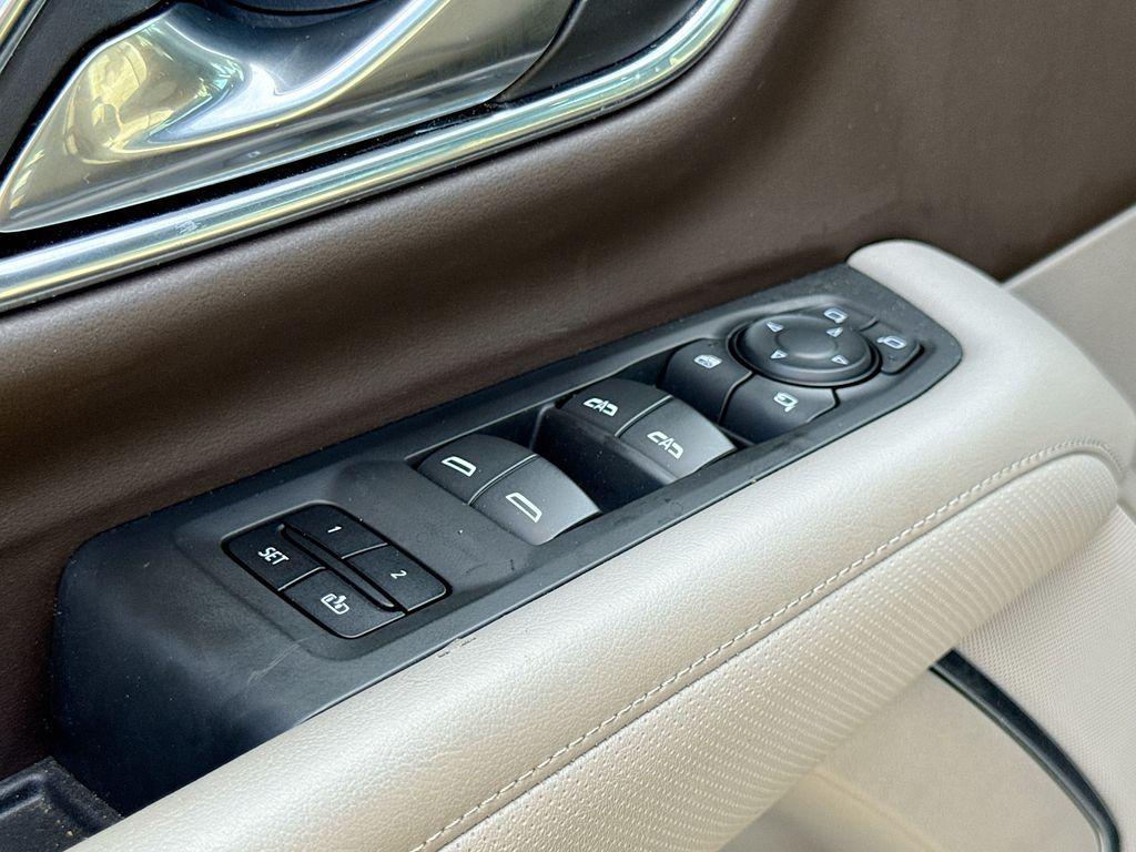 used 2021 GMC Yukon XL car, priced at $70,738