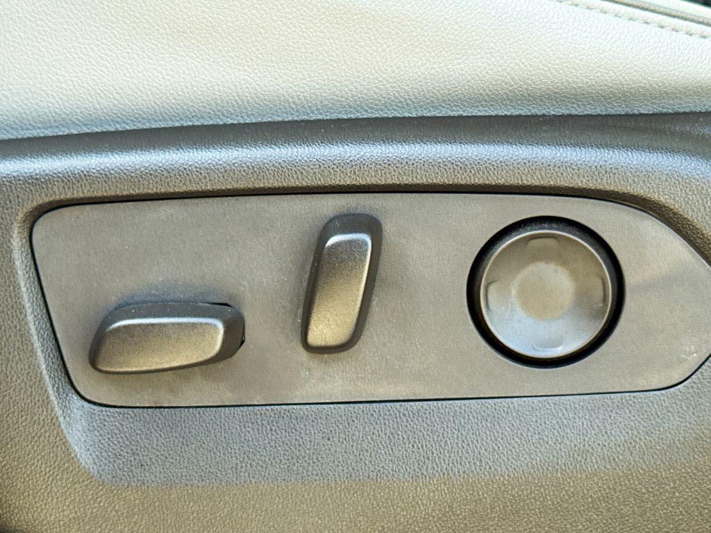 used 2021 GMC Yukon XL car, priced at $70,738