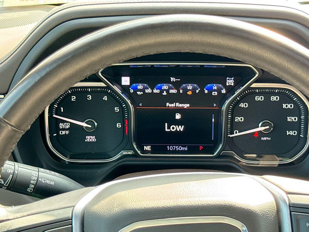 used 2021 GMC Yukon XL car, priced at $70,738