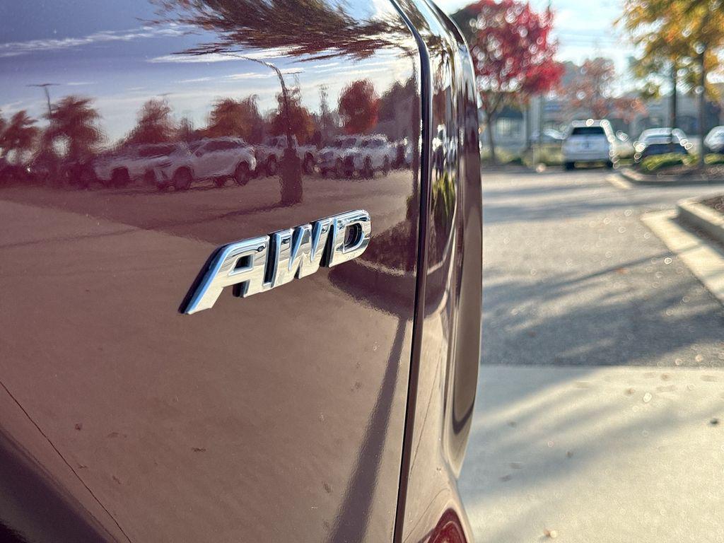 used 2017 Honda CR-V car, priced at $19,427