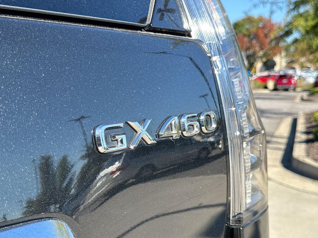 used 2022 Lexus GX 460 car, priced at $49,663