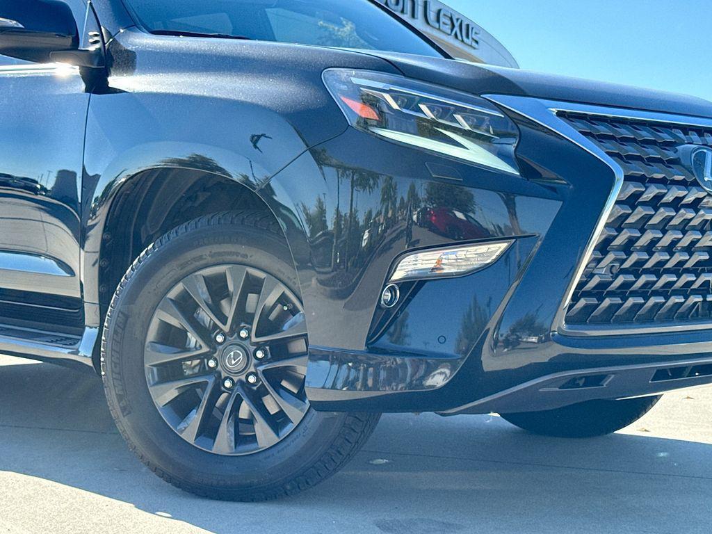 used 2022 Lexus GX 460 car, priced at $49,663