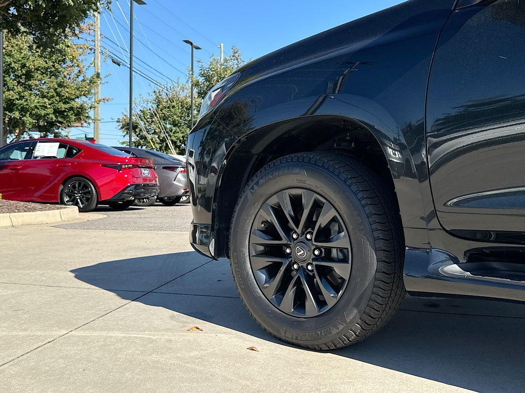 used 2022 Lexus GX 460 car, priced at $49,663