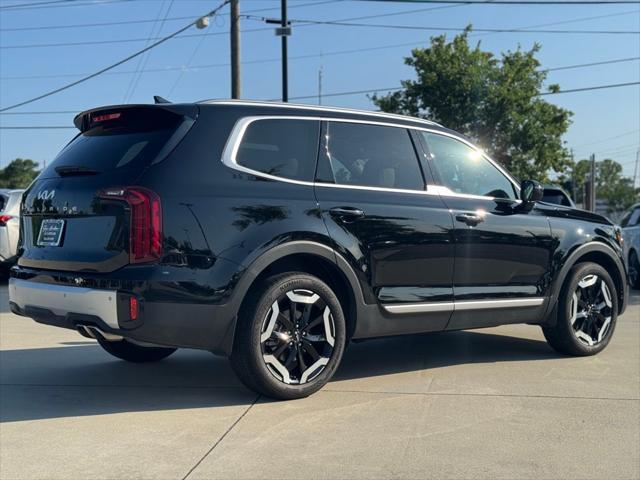used 2024 Kia Telluride car, priced at $38,990