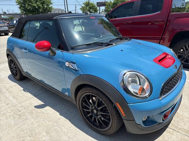 used 2013 MINI Convertible car