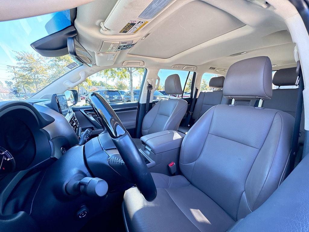 used 2023 Lexus GX 460 car, priced at $61,640