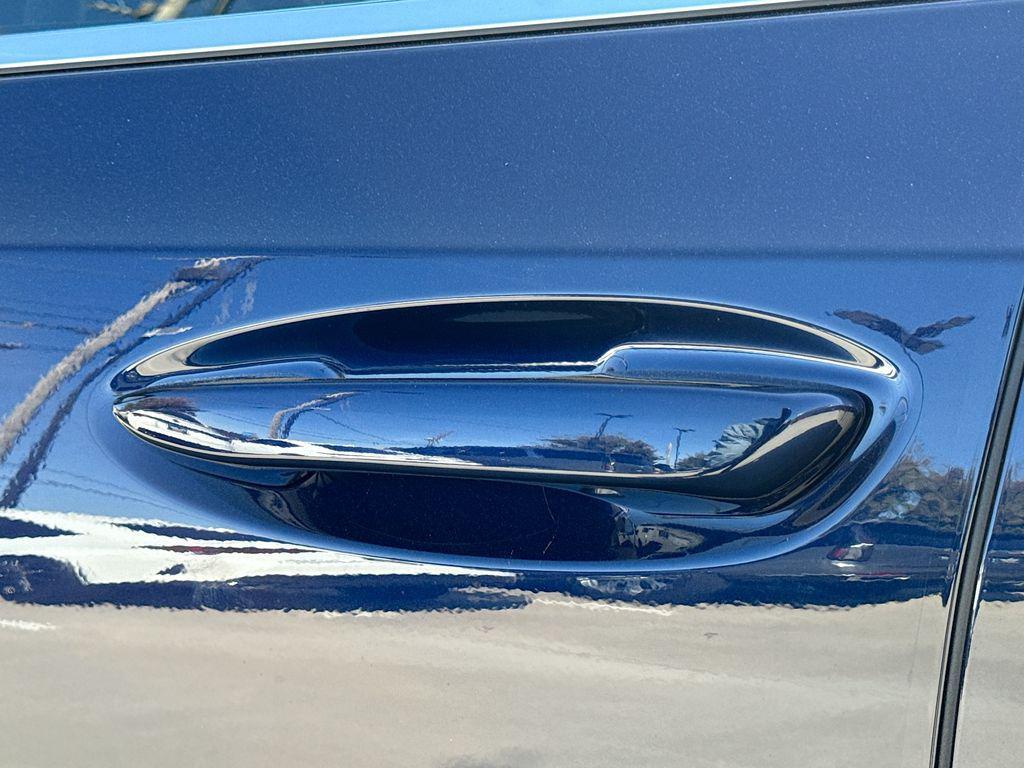 new 2025 Lexus ES 350 car, priced at $52,025