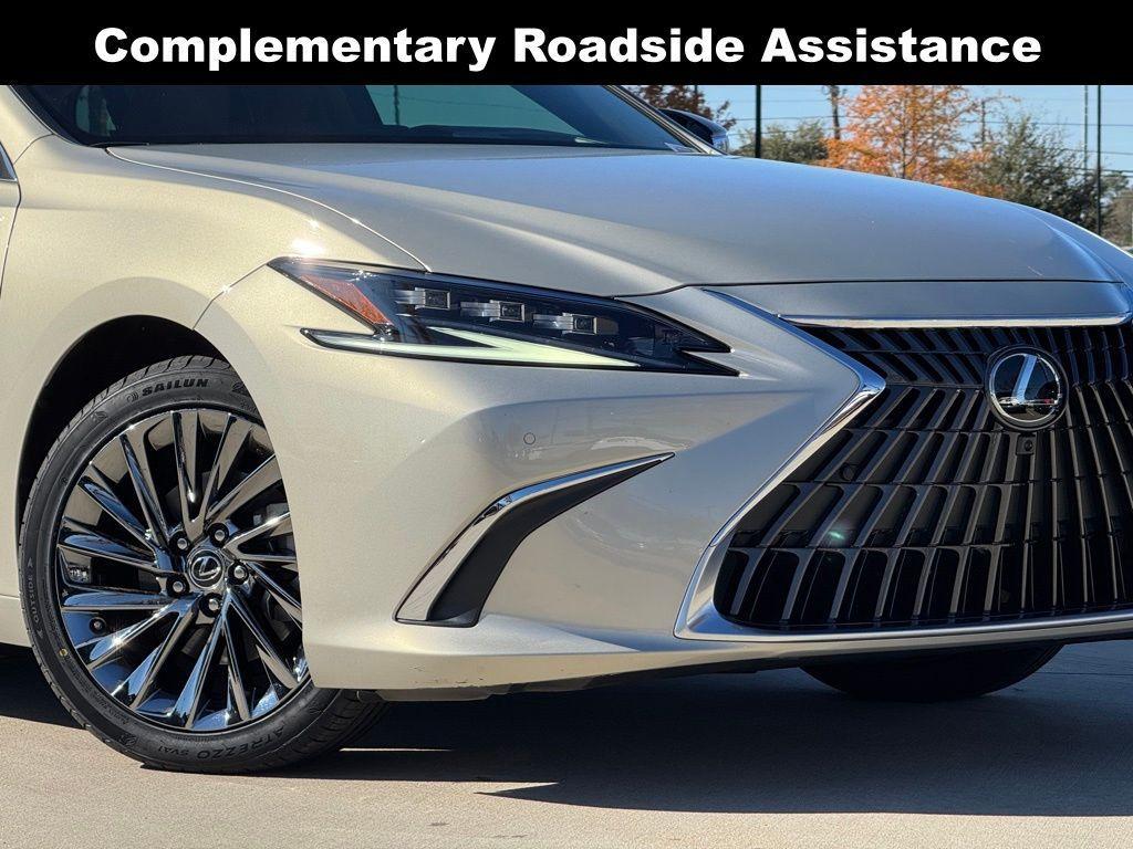 used 2024 Lexus ES 350 car, priced at $46,490