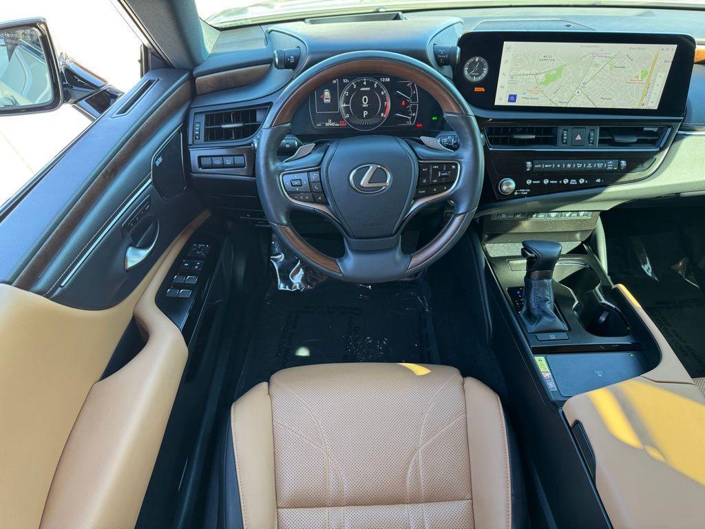 used 2024 Lexus ES 350 car, priced at $46,490