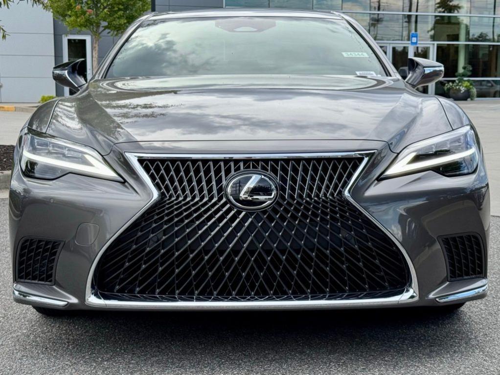 new 2024 Lexus LS 500 car, priced at $82,795