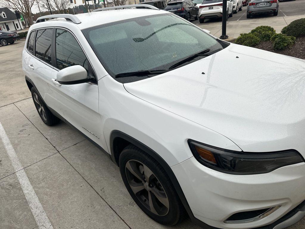 used 2020 Jeep Cherokee car, priced at $17,990