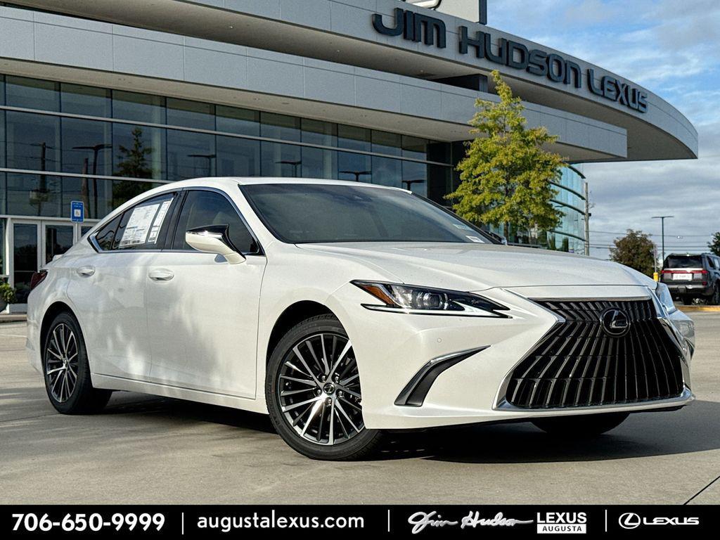 new 2025 Lexus ES 300h car, priced at $53,426