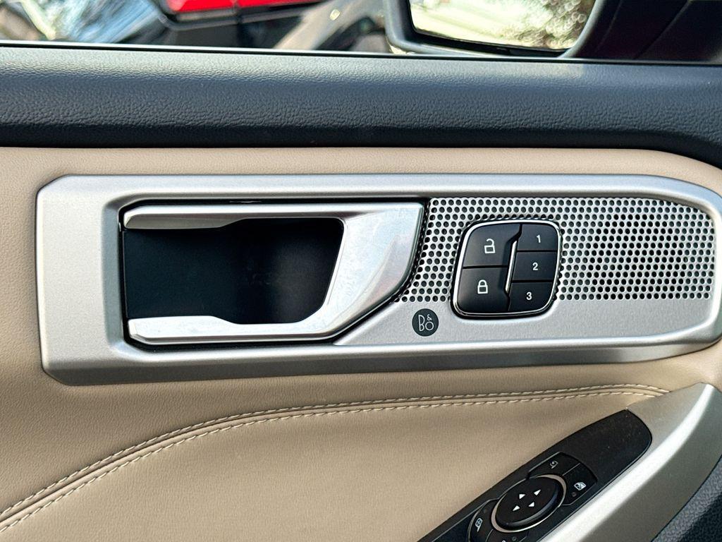 used 2023 Ford Explorer car, priced at $29,182