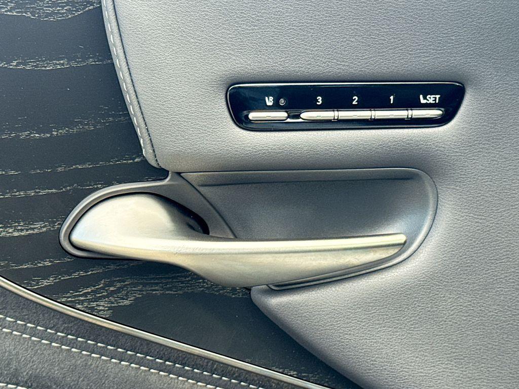 used 2024 Lexus LS 500 car, priced at $83,738