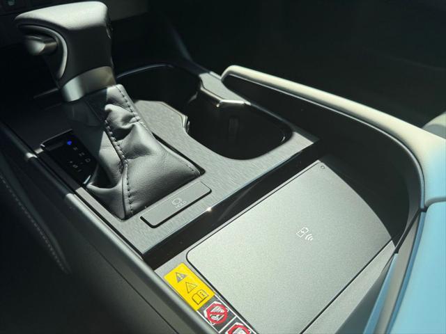 new 2025 Lexus ES 350 car, priced at $50,046