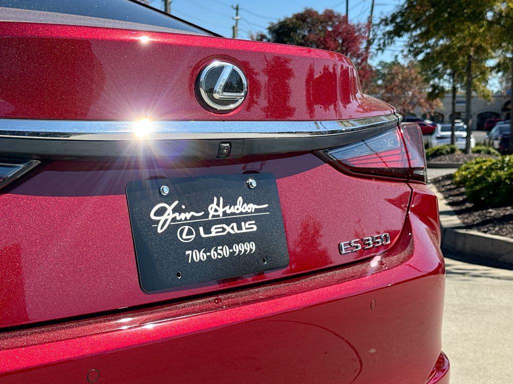 new 2025 Lexus ES 350 car, priced at $50,666