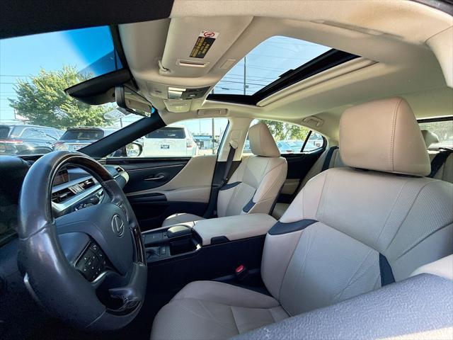 used 2019 Lexus ES 350 car, priced at $29,387