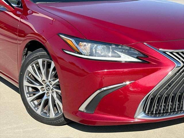 used 2019 Lexus ES 350 car, priced at $29,387