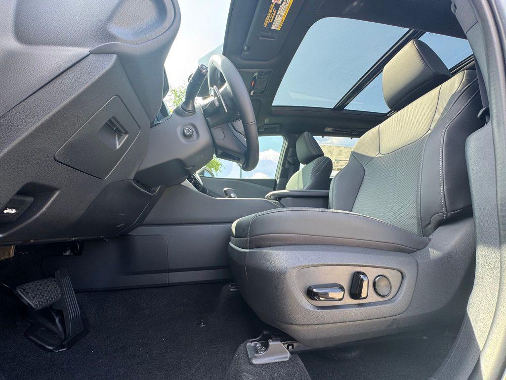 new 2025 Lexus TX 350 car, priced at $70,084