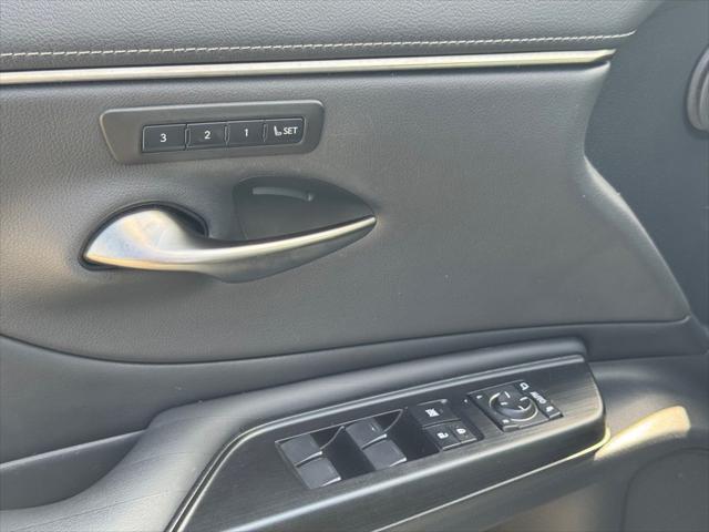 used 2020 Lexus ES 350 car, priced at $34,490