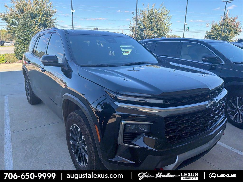 used 2025 Chevrolet Traverse car, priced at $48,238