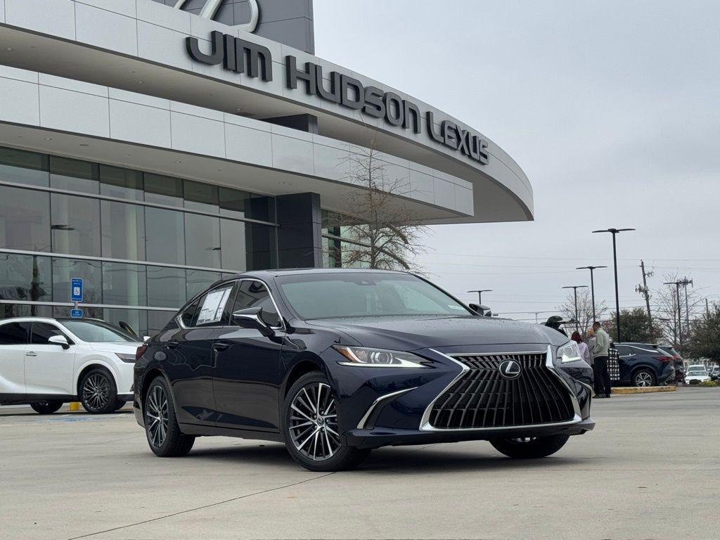 new 2025 Lexus ES 350 car, priced at $47,215