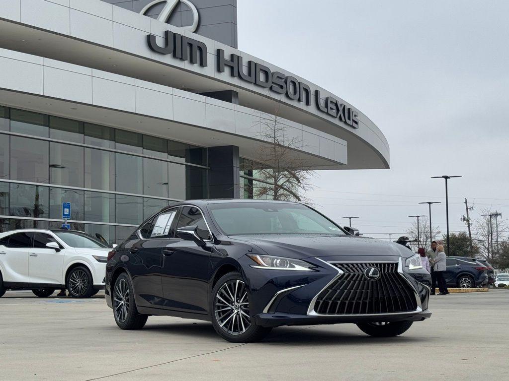 new 2025 Lexus ES 350 car, priced at $47,215