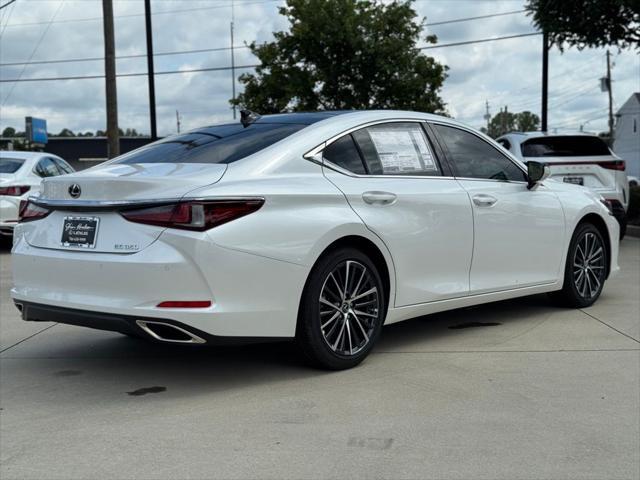 new 2025 Lexus ES 350 car, priced at $52,395