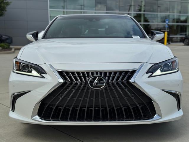 new 2025 Lexus ES 350 car, priced at $52,395