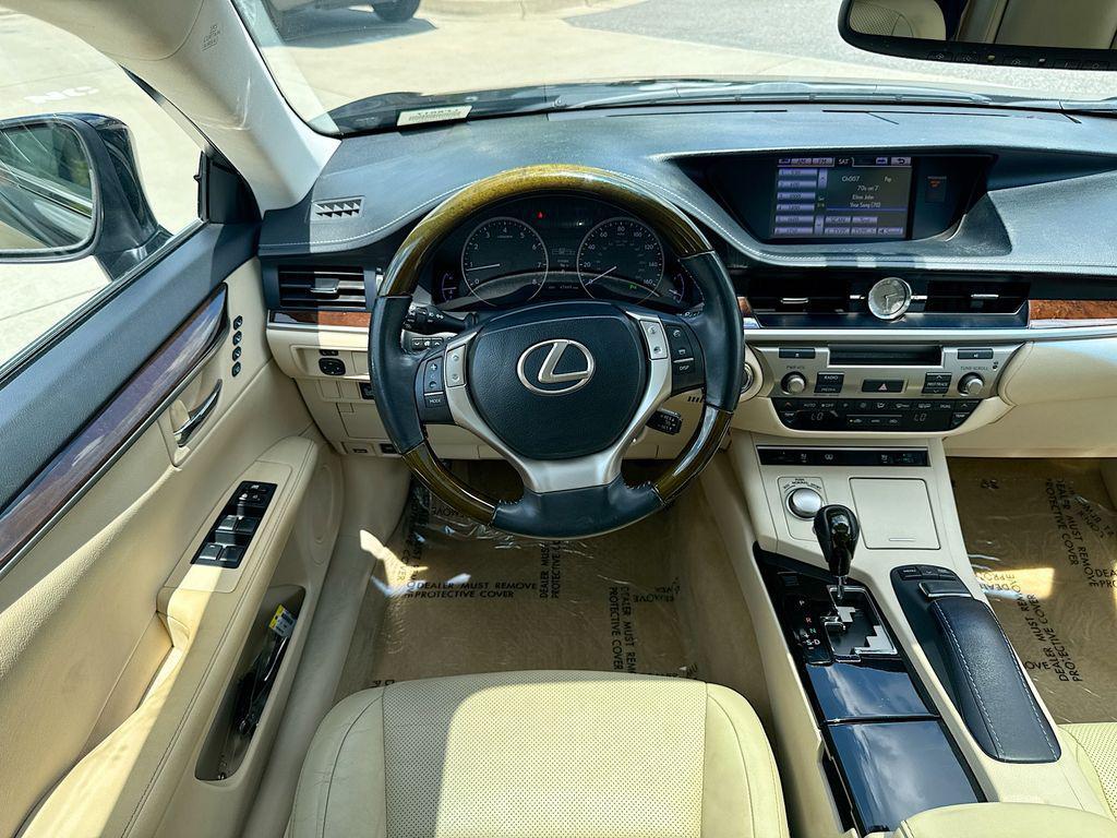used 2013 Lexus ES 350 car, priced at $21,539