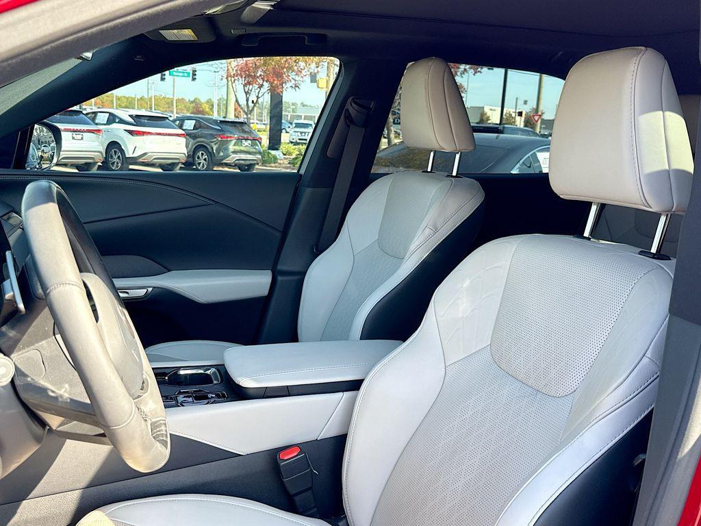 used 2023 Lexus RX 350 car, priced at $55,098