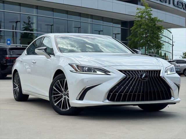used 2023 Lexus ES 300h car, priced at $46,490