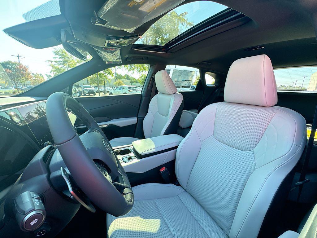 new 2025 Lexus RX 350 car, priced at $62,815