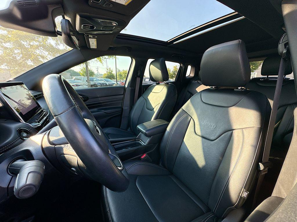 used 2022 Jeep Compass car, priced at $25,300