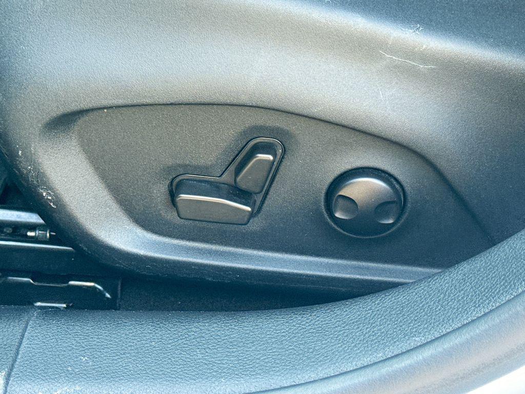 used 2022 Jeep Compass car, priced at $25,300