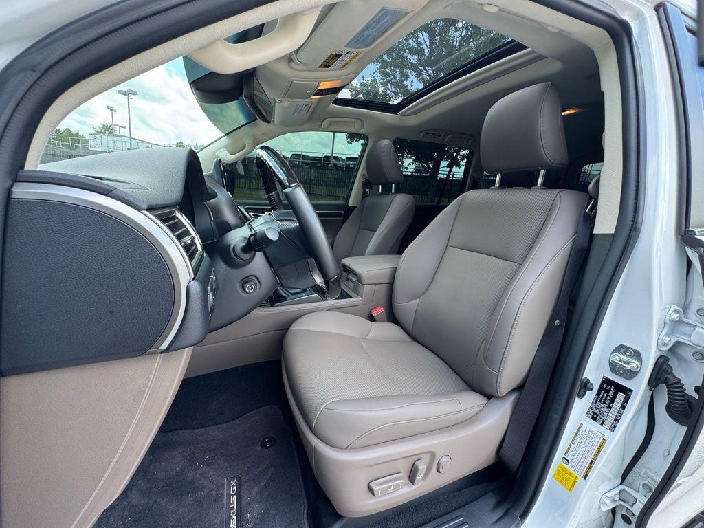 used 2023 Lexus GX 460 car
