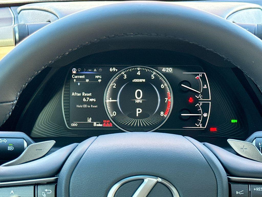 new 2025 Lexus ES 350 car, priced at $52,106