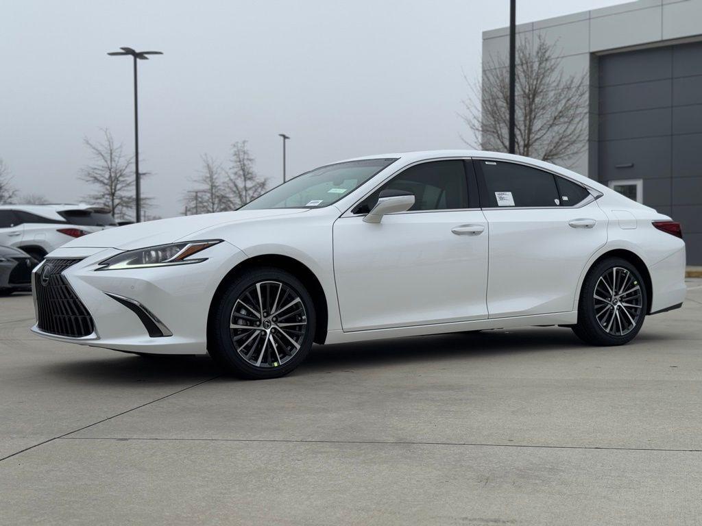 new 2025 Lexus ES 350 car, priced at $48,605