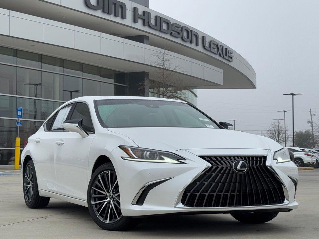 new 2025 Lexus ES 350 car, priced at $48,605