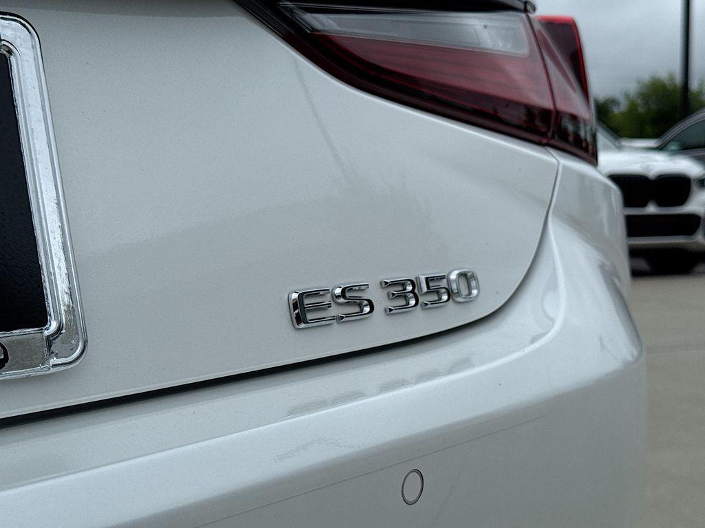 used 2022 Lexus ES 350 car, priced at $49,738