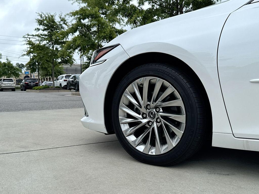 used 2022 Lexus ES 350 car, priced at $49,738
