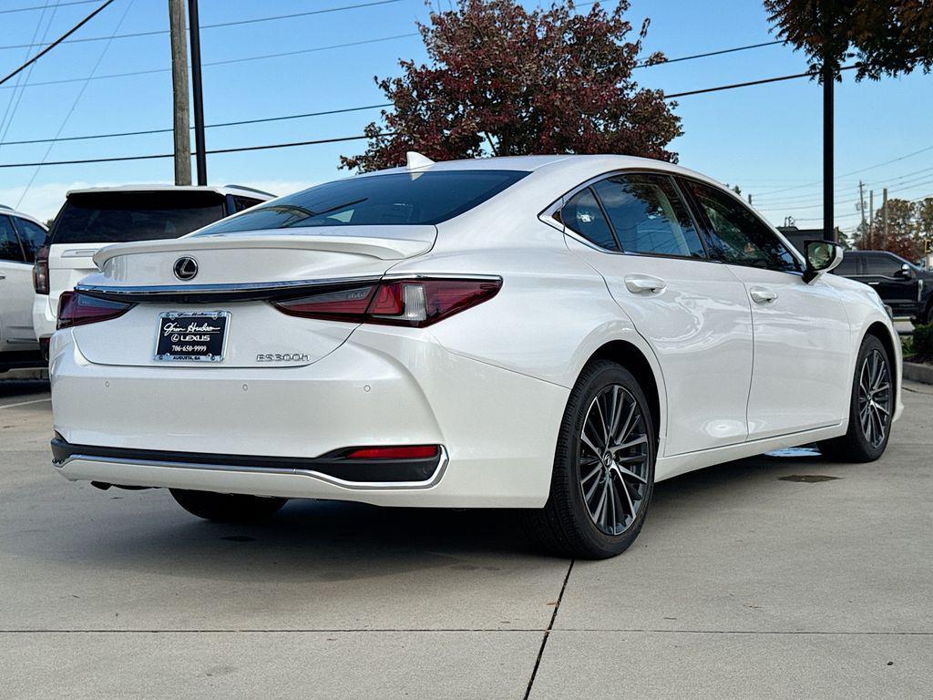 used 2023 Lexus ES 300h car, priced at $42,384