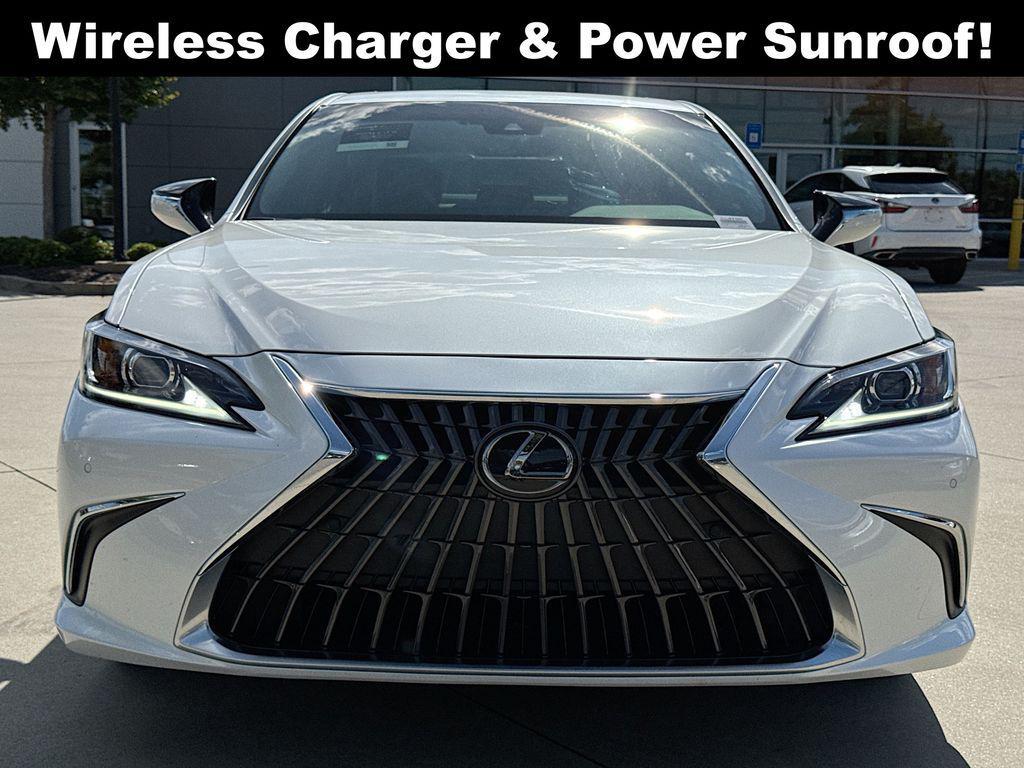 used 2025 Lexus ES 350 car, priced at $46,113