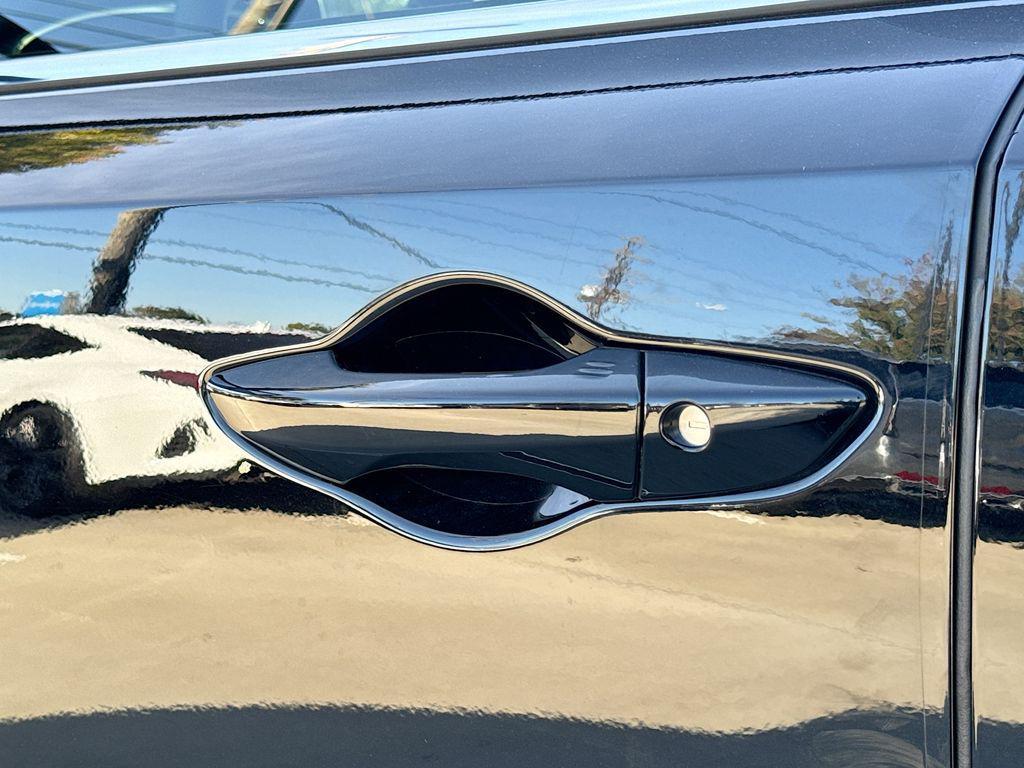 used 2025 Acura MDX car, priced at $53,362