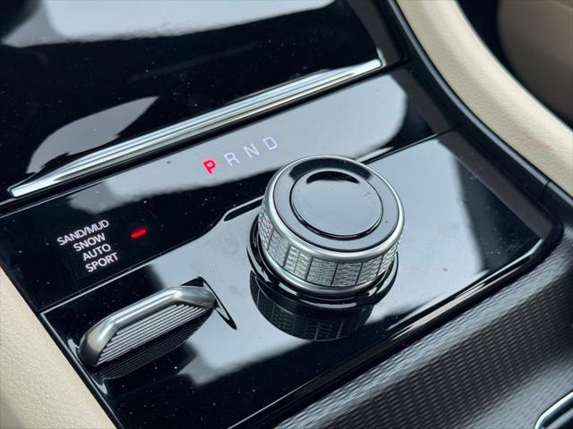 used 2023 Jeep Grand Cherokee car, priced at $39,671