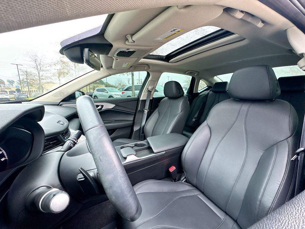 used 2023 Acura TLX car, priced at $31,172